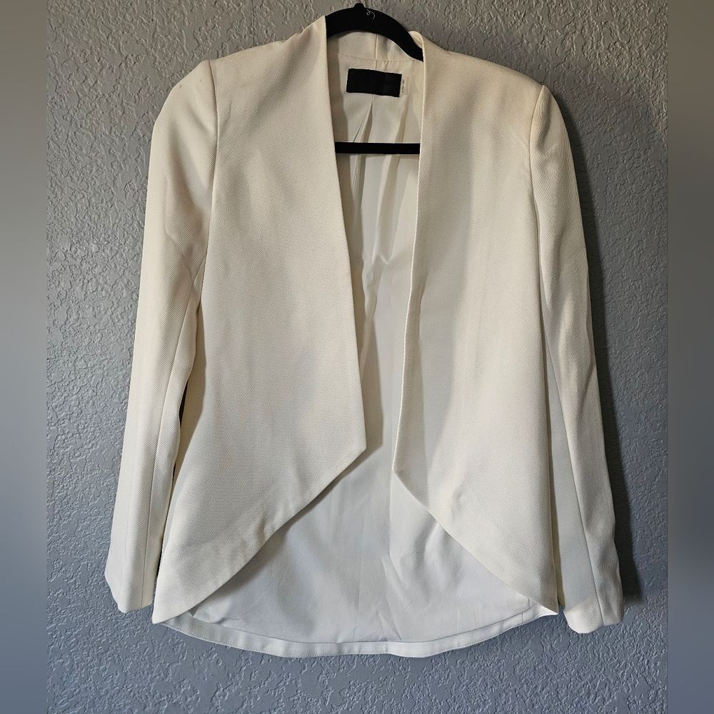 Blaque Label Ivory Blazer Size Small Made Of Polyester